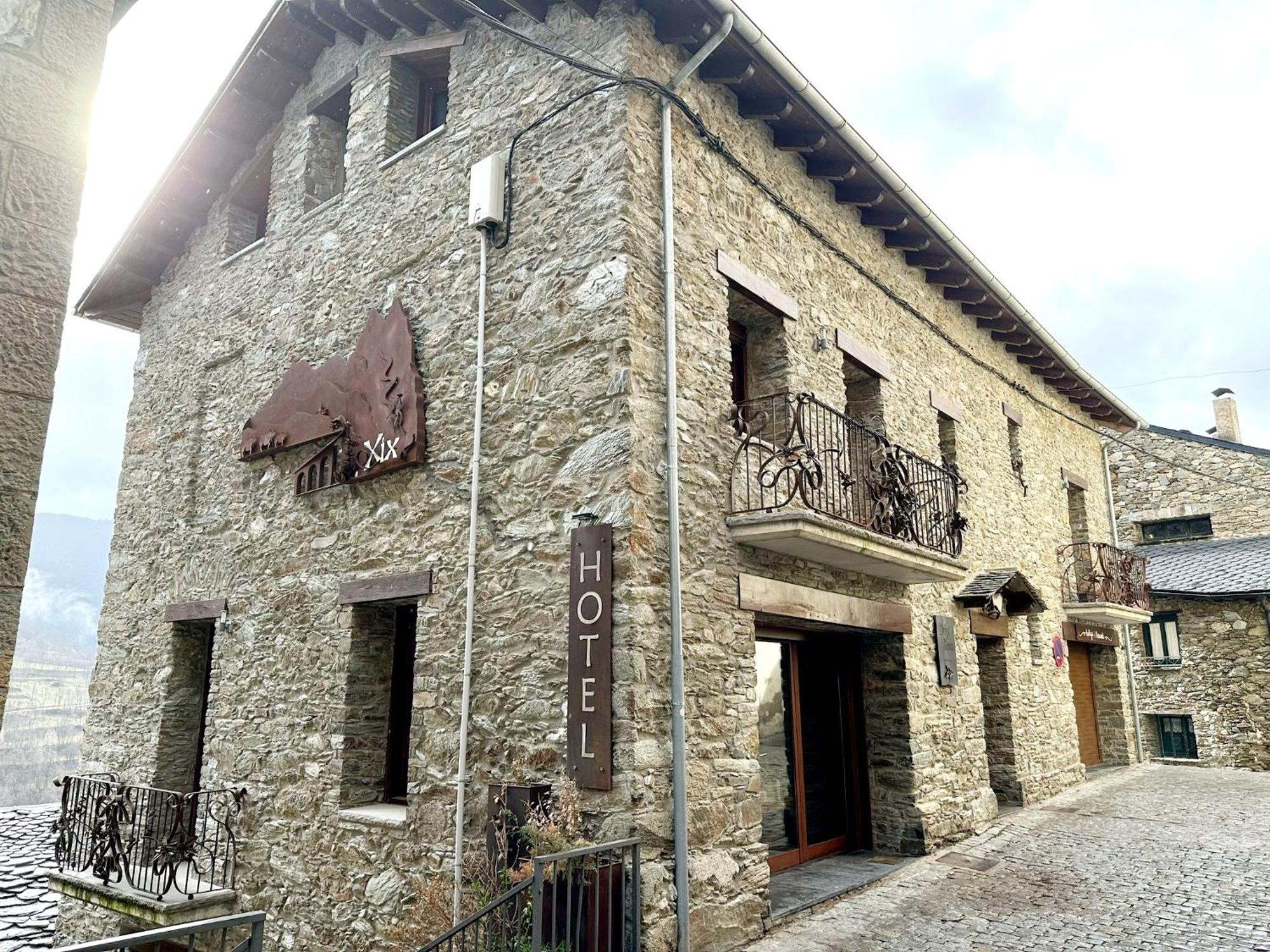 Hotel Rural L'Ortiga Blanca Queralbs  Exterior foto